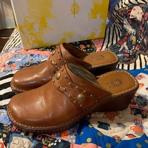 YELLOWBOX DIVVY CLOG